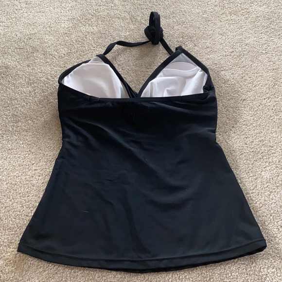 Hapari Tankini Swimsuit Top in Black - Picture 5 of 5